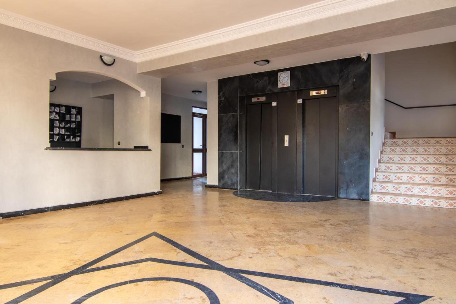 אגאדיר Prime Apt Near Beach With Pool, Amenities, Activities Deals מראה חיצוני תמונה