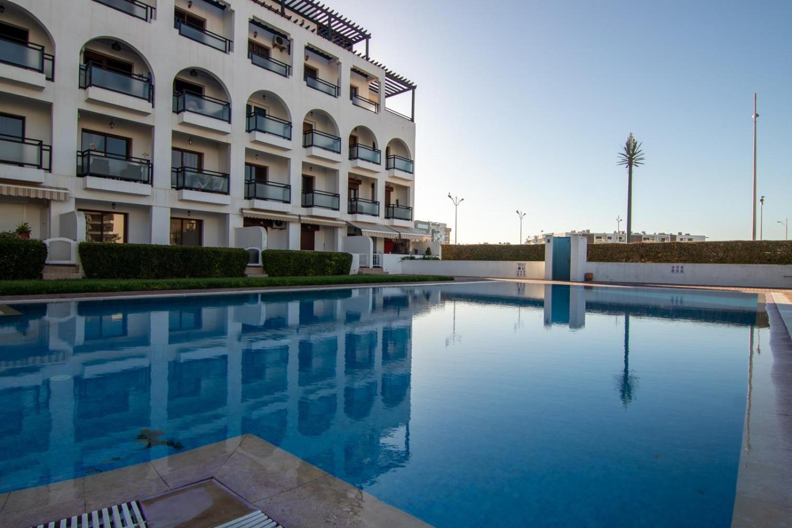 אגאדיר Prime Apt Near Beach With Pool, Amenities, Activities Deals מראה חיצוני תמונה